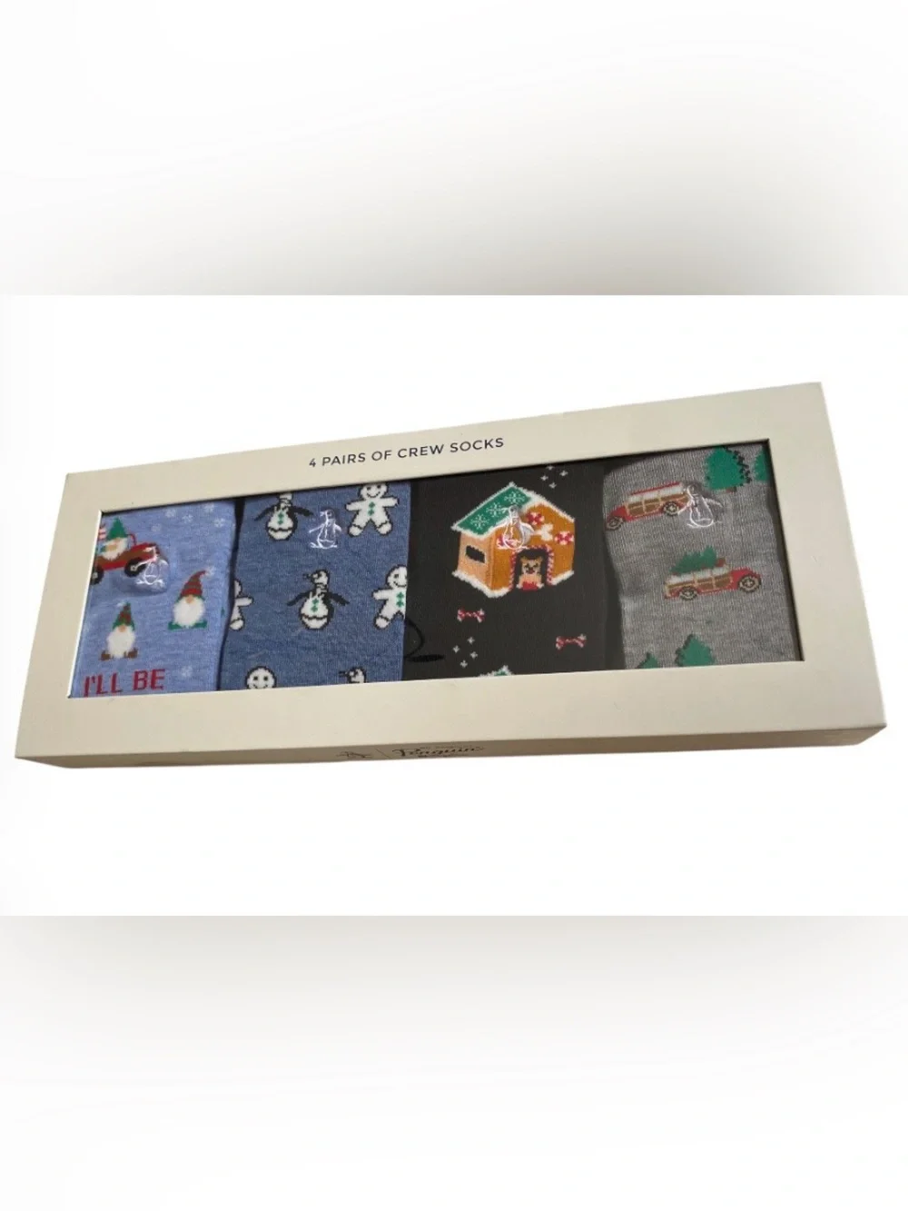 Penquin 4-pack Christmas novelty crew socks gift set New in Box
